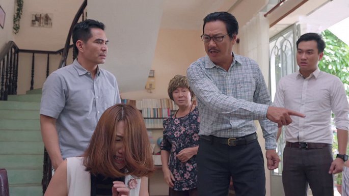 Gạo nếp gạo tẻ tập 59: Hân bị ba tát, đuổi ra khỏi nhà vì hỗn láo với mẹ