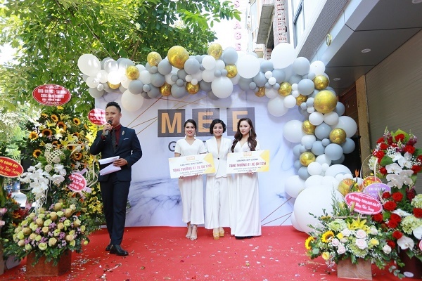 Tưng bừng lễ khai trương MEE CENTER Hà Nội