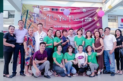 Thẩm mỹ viện Phương Thúy chung tay tổ chức 