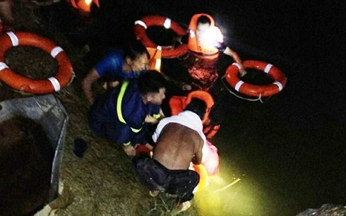 Tin tức thời sự 24h mới nhất ngày 30/9/2018: Ra suối tắm, 2 học sinh lớp 7 đuối nước