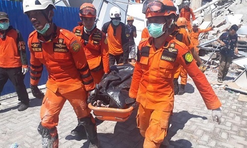 1.200 nạn nhân thiệt mạng trong thảm họa động đất, sóng thần ở Indonesia