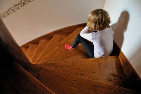 8 triệu chứng trẻ tự kỷ mà cha mẹ không thể không biết