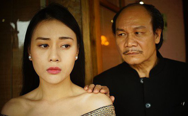 Nữ chính “Quỳnh búp bê” tiết lộ tuổi thơ sóng gió, từng bị “lạm dụng tình dục”