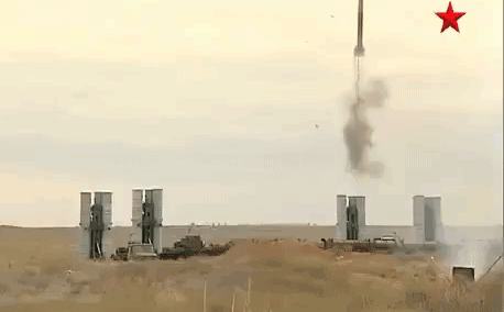 Nga tuyên bố tặng Syria 3 