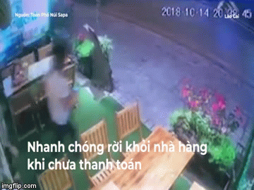 Video: Hai thanh niên ngoại quốc “bùng tiền” ăn tối nhanh như chớp ở Sapa