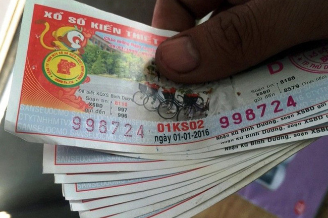 Bị bắt sau khi khoe trúng số 12 tỉ đồng để lừa đảo