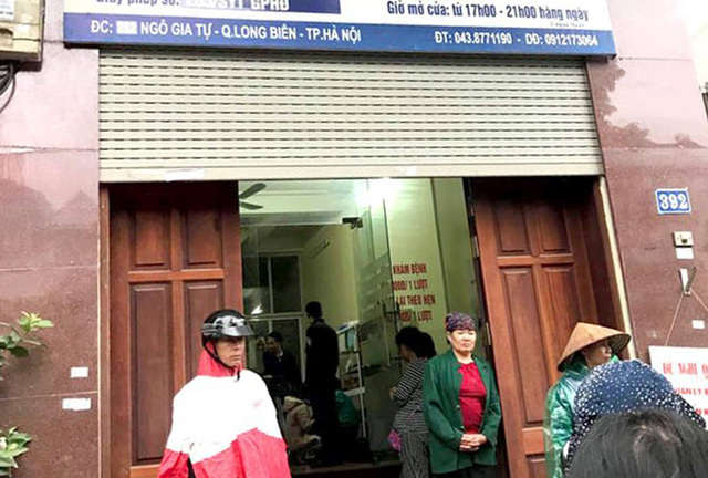 Vụ bé trai 2 tuổi tử vong bất thường ở Hà Nội: Bác sĩ truyền dịch nói gì?