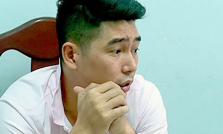 Hé lộ danh tính 3