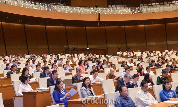 Bộ trưởng, trưởng ngành trả lời chất vấn, Thủ tướng báo cáo trước Quốc hội 45 phút