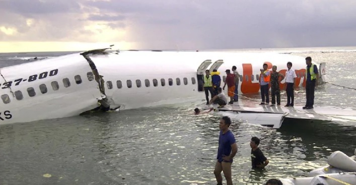 Máy bay Lion Air của Indonesia chở 189 người rơi xuống biển