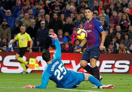 Thua thảm Barca trong trận siêu kinh điển, CĐV Real đòi sa thải HLV