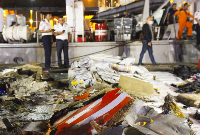 Tài liệu hé lộ lỗi kỹ thuật nghiêm trọng trên máy bay Indonesia trước ngày bị rơi