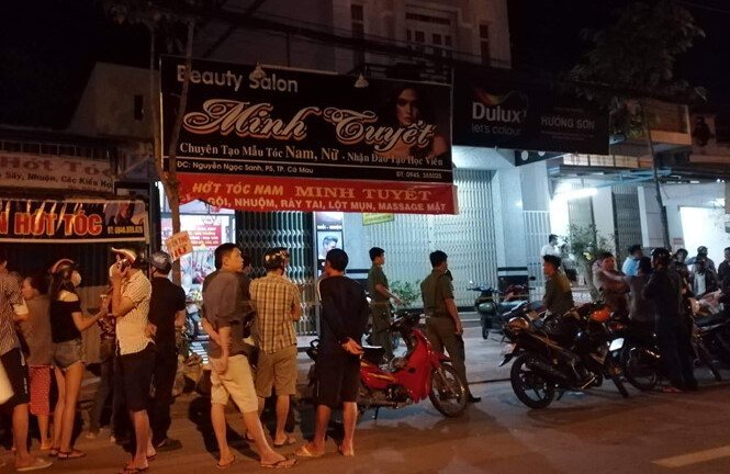 Bàng hoàng phát hiện thi thể đôi nam nữ trong tiệm hớt tóc