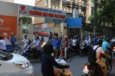 Người dân cần xem lại ý thức tham gia giao thông của chính mình