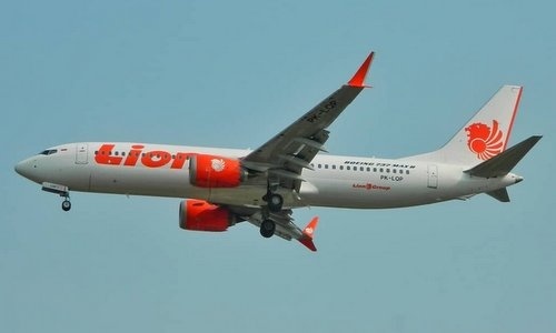 Máy bay Indonesia có thể đã lao xuống biển với tốc độ 1.000 km/h