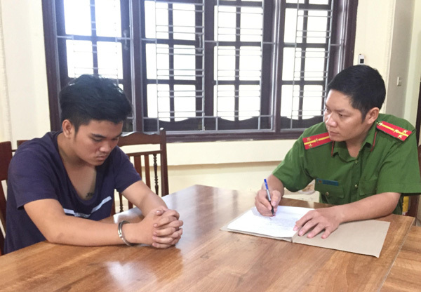 Vụ sát hại nữ giáo viên về hưu: Vết máu trên tai và màn kịch vụng của nghi can 17 tuổi