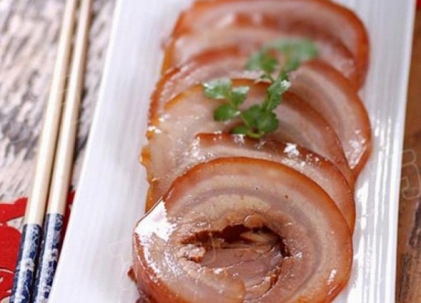 Món ngon mỗi ngày: Thịt ba chỉ hấp sả ai cũng tấm tắc khen ngon