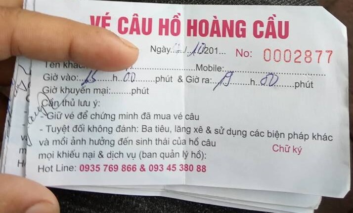Hỏa hoạn ngay cạnh trường tiểu học, người dân cuống cuồng ôm tài sản bỏ chạy trong đêm
