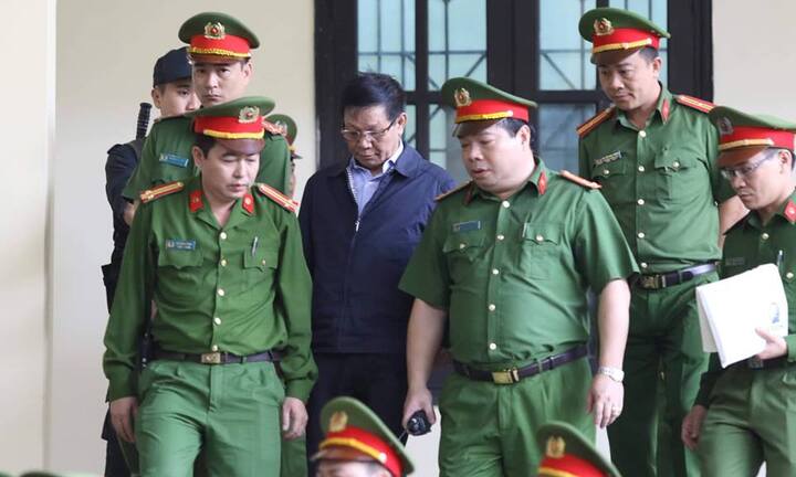 Ông Phan Văn Vĩnh có quyền đề nghị không đăng bản án lên mạng?