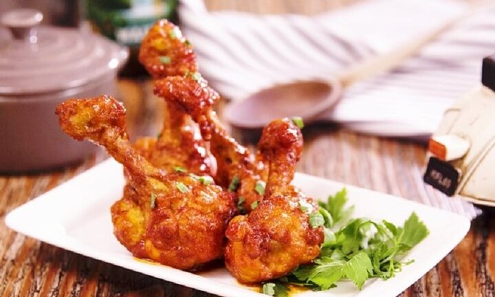 Món ngon mỗi ngày: Gà sốt tương ớt chua ngọt khiến ai cũng xin thêm cơm