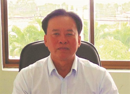 Chủ tịch huyện bị kỷ luật vì không có bằng đại học