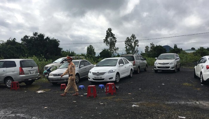 Vụ 30 xế hộp “quần tụ” ở trại xóc đĩa: Cụ bà 80 cũng tham gia sát phạt đỏ đen