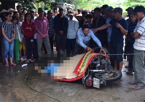 Người đi đường chết oan vì dây điện hạ thế đứt, rơi xuống mắc vào cổ