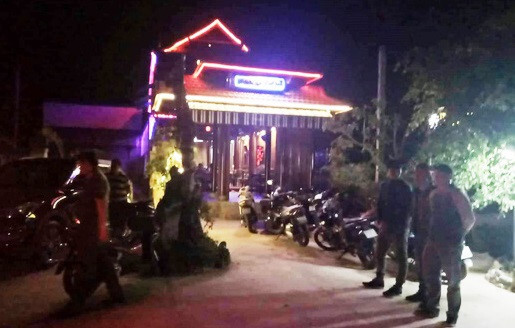 Triệt phá ổ đánh bạc do một đội phó công an huyện tổ chức