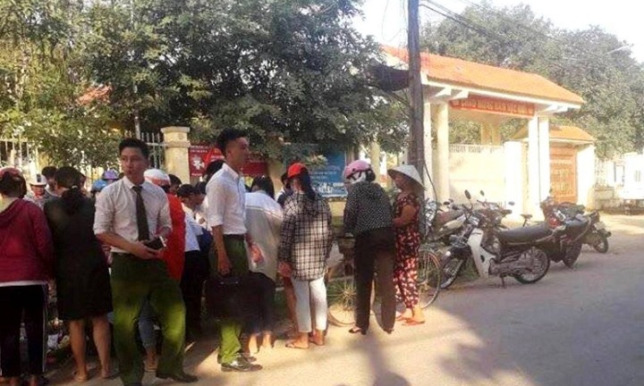 Tin tức thời sự 24h mới nhất ngày 4/12/2018: Tá hỏa phát hiện thi thể bé sơ sinh trước cổng trường học