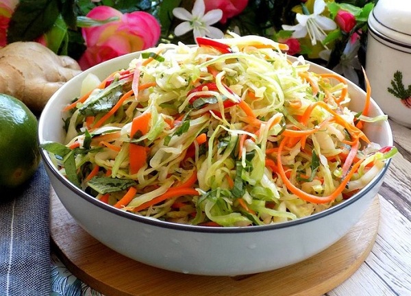 Món ngon mỗi ngày: Bắp cải muối xổi ăn liền cực đơn giản