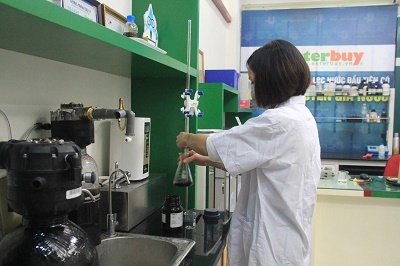 “Lật mặt” máy lọc nước gia đình giá rẻ khiến bạn giật mình