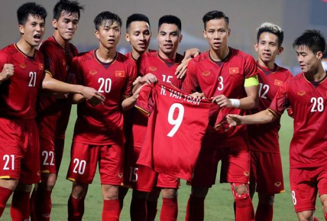 Chung kết AFF Cup 2018: Bất ngờ đội hình ra sân chính thức của tuyển Việt Nam