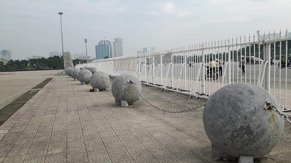 Việt Nam vô địch, 40 quả bóng xích ở Mỹ Đình 