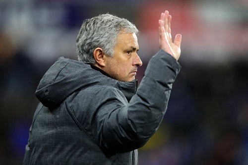 Sa thải HLV Mourinho, Manchester United phải cay đắng bồi thường bao nhiêu?