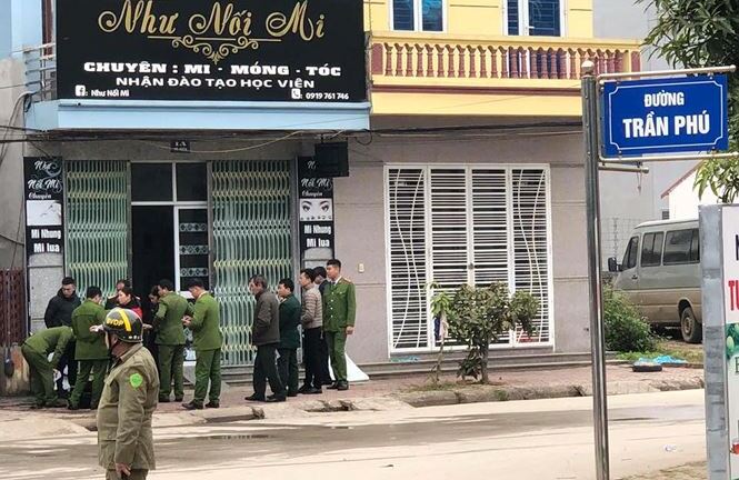 Hé lộ nguyên nhân thanh niên mang lựu đạn đến gài trước cổng nhà người yêu cũ