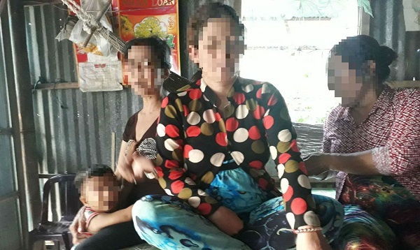 Vụ hai anh em ruột cùng hiếp dâm cháu gái 14 tuổi: Mẹ già vẫn chưa dám tin vào sự thật