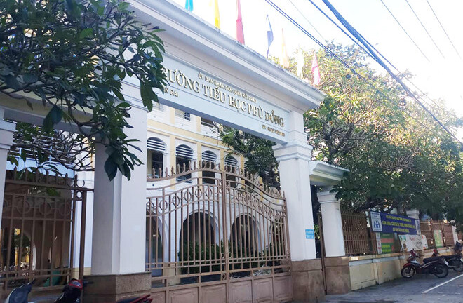 Đà Nẵng: Rơi từ tầng 2 xuống sân trường, học sinh lớp 1 nguy kịch