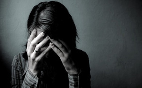 Án nước ngoài-Luật ta: Lãnh án vì bán trinh tiết con gái 13 tuổi cho đại gia
