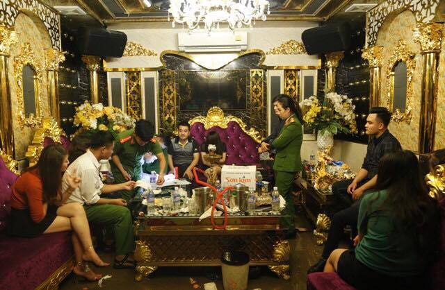 Vụ cán bộ ngân hàng, giáo viên dùng ma túy ở Hà Tĩnh: Phòng GD huyện Hương Khê lên tiếng
