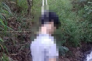 Tin tức thời sự 24h mới nhất ngày 6/1/2019: Nam sinh viên treo cổ chết bên cạnh có giấy vay nợ 2 triệu đồng