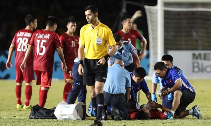 Asian Cup 2019:  Hé lộ nhân vật bí ẩn cầm còi trận mở màn của tuyển Việt Nam - Iraq