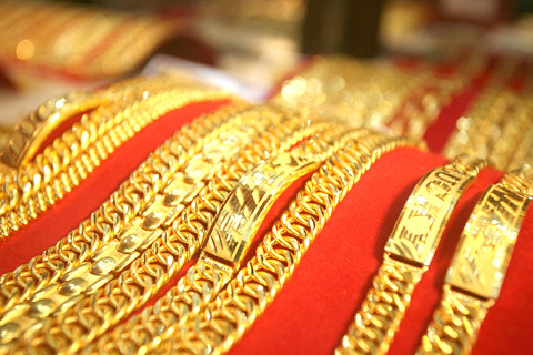 Giá vàng hôm nay 7/1/2019: Đầu tuần khởi sắc, vàng SJC đồng loạt tăng 40.000 đồng/lượng
