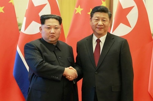 Nhà lãnh đạo Kim Jong Un bí mật đáp tàu đến Trung Quốc trong đêm