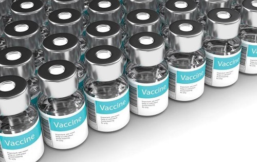 Trung Quốc: Ít nhất 145 trẻ em bị cho uống vaccine hết hạn