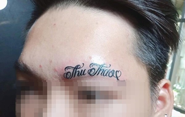 Tin tức đời sống mới nhất ngày 15/1/2019: Nam thanh niên cạo nhẵn lông mày để xăm tên người yêu