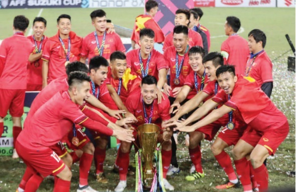 Những “chiến binh” kiêu hùng giải “cơn khát vàng” cho bóng đá Việt Nam