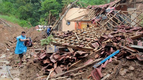 Indonesia: Lũ lụt và sạt lở đất do mưa lớn kéo dài, gần 60 người thiệt mạng