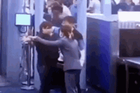 Video: Nữ hành khách Hàn Quốc tát nhân viên sân bay bị phạt 63 USD