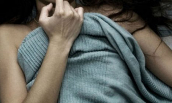 Bắt nghi can hiếp dâm bạn gái dưới 16 tuổi trên đường đi nhậu về