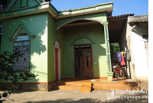 Tin tức thời sự 24h mới nhất ngày 9/2/2019: Thua bạc, người đàn ông mua xăng về nhà tự thiêu